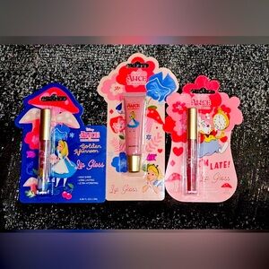 Brand new lipstick trio Alice in Wonderland